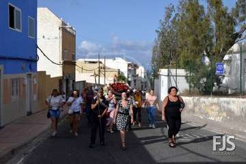 Procesión de Santa Agueda y la Virgen de Lourdes en Telde (Foto Francisco Javier Santana)